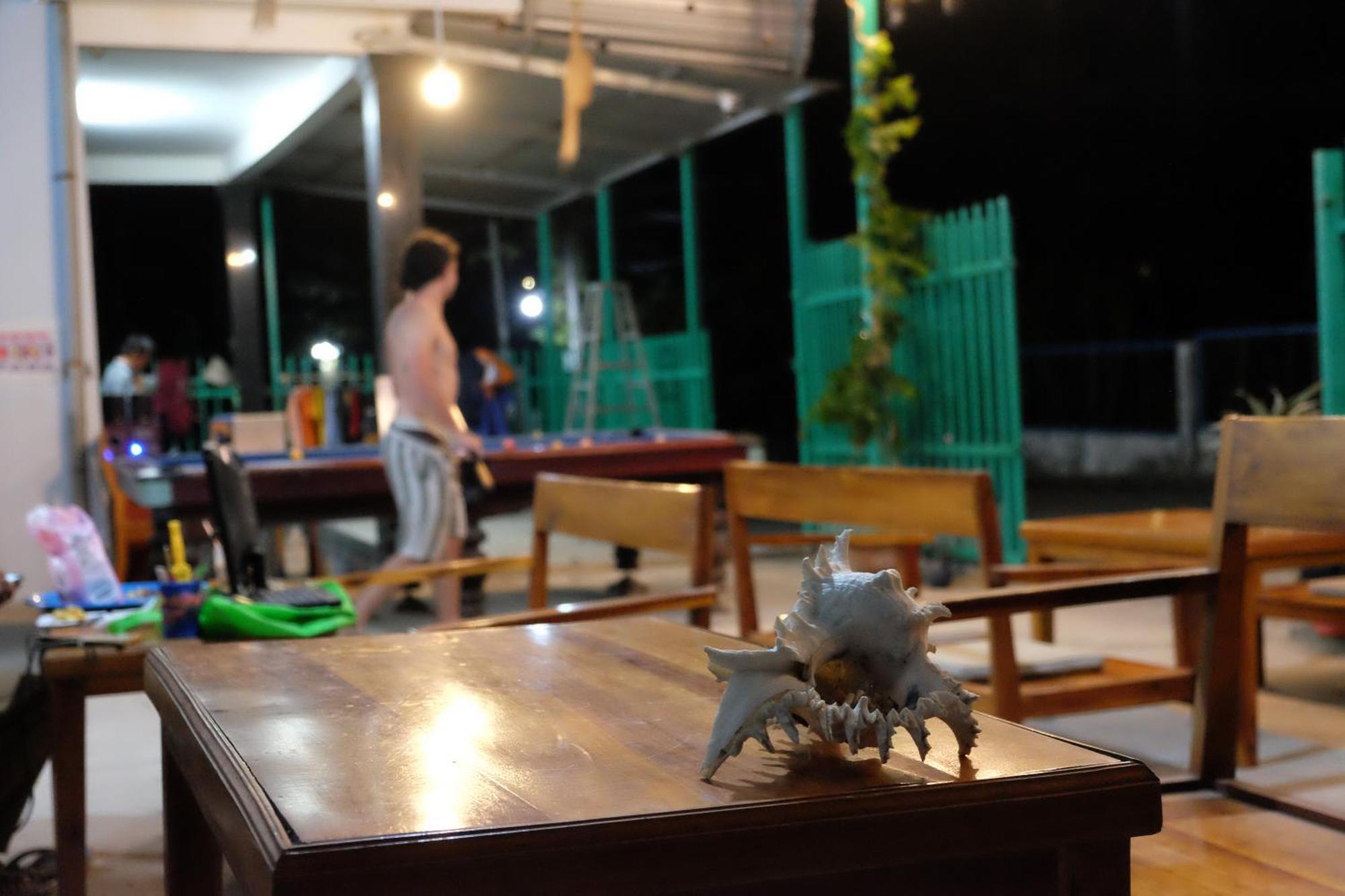 Хостел Phu Quoc Backpacker Экстерьер фото